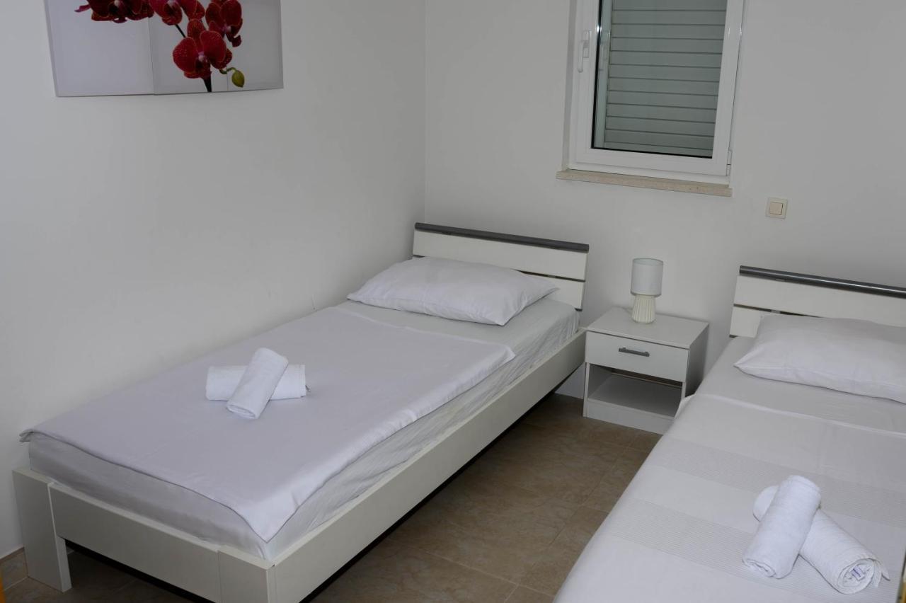 Villa Vinko Trogir Ngoại thất bức ảnh